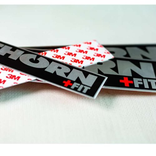 custom fashion decorative plastic  nameplates sticker thin nameplate custom scratch proof label sticker