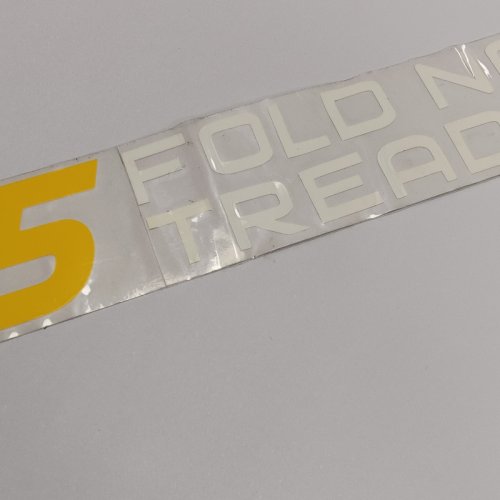 Custom color letter vinyl stickers custom anti water bottle box packaging transfer stickers